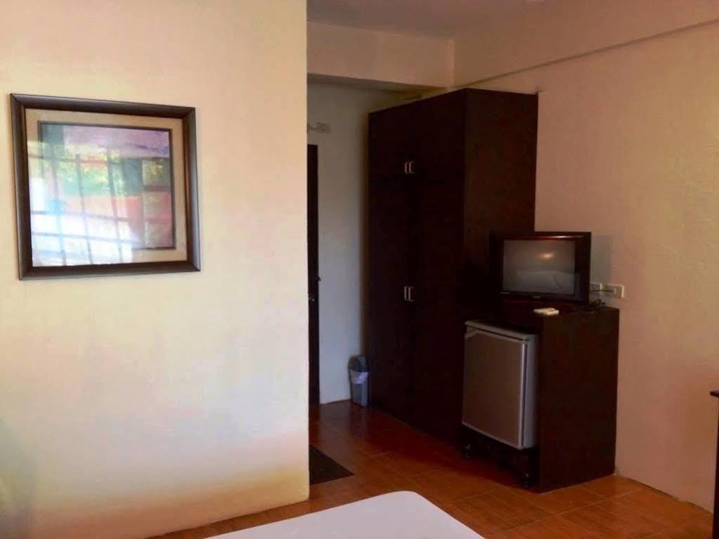 Panglao Island Franzen Residences Taporok Bagian luar foto